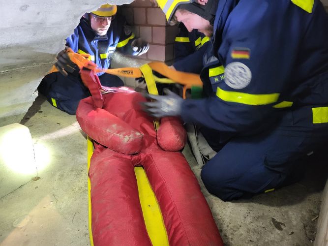 Ganztagesausbildung B. - Landesfeuerwehrschule Saarbrücken