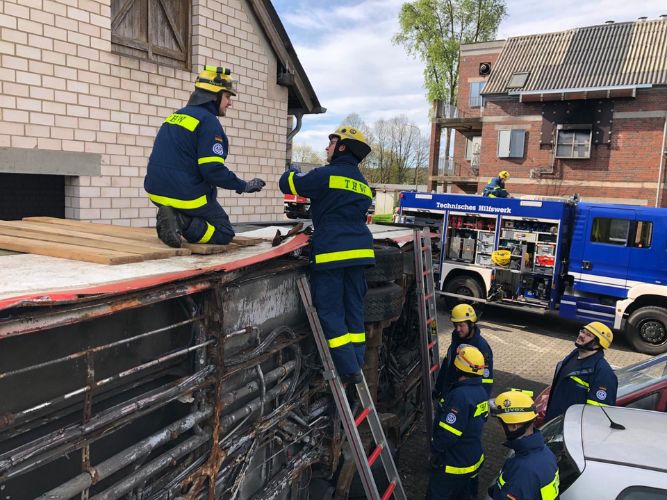 Ganztagesausbildung B. - Landesfeuerwehrschule Saarbrücken