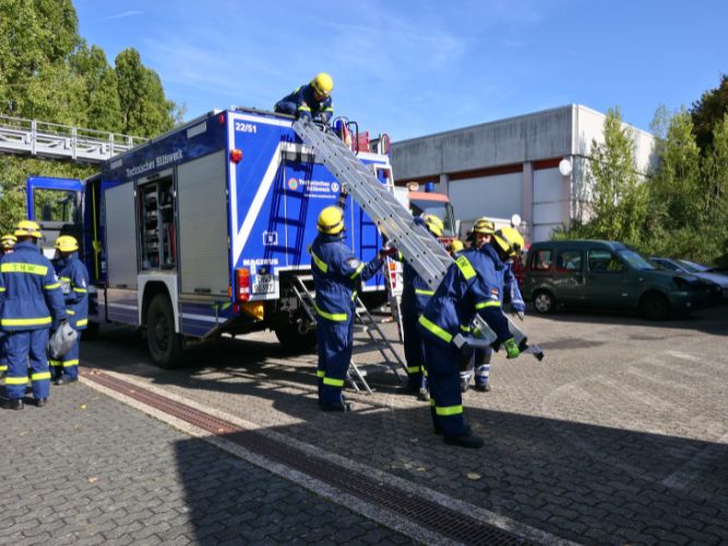 Ganztagesausbildung - B+N 