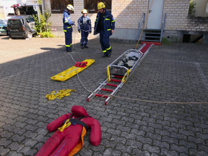 Ganztagesausbildung - B+N 