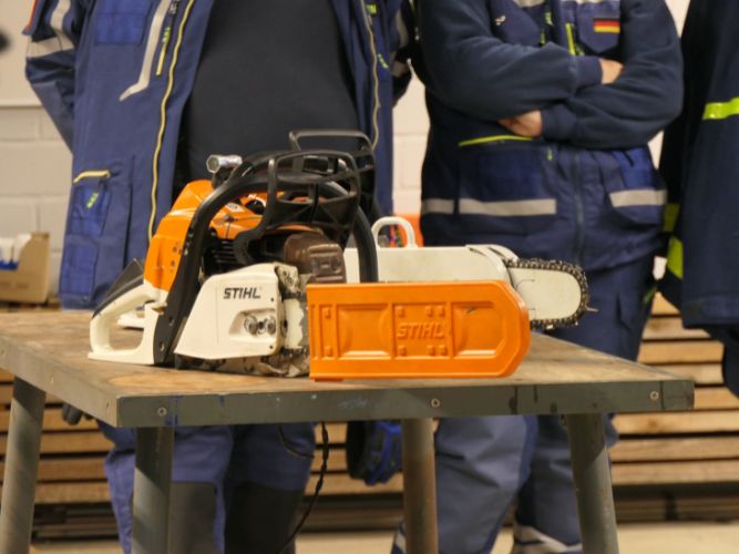 Dienstags-Ausbildung Holzbearbeitung