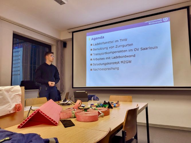 Dienstags-Ausbildung Transport und Sicherheit 