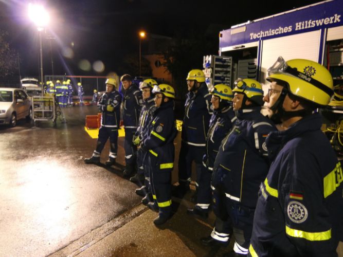 Ausbildung - Retten aus Fahrzeugen