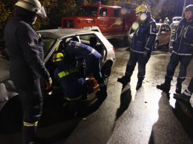 Ausbildung - Retten aus Fahrzeugen