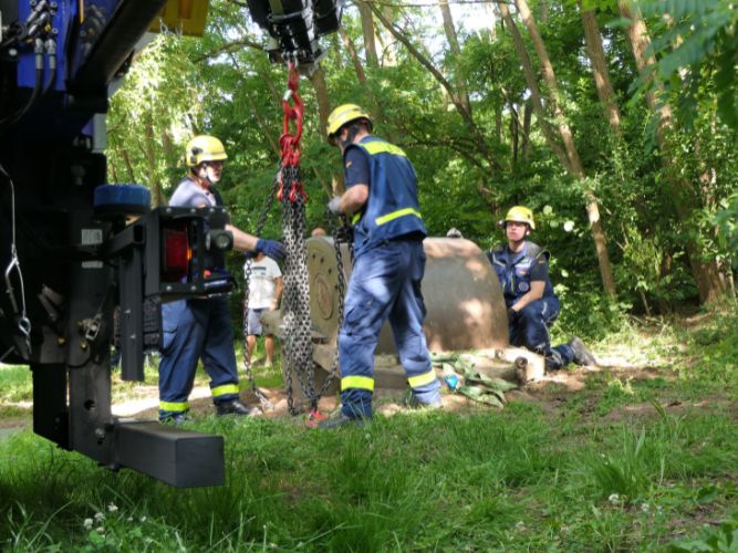 Transport der historischen Walze 