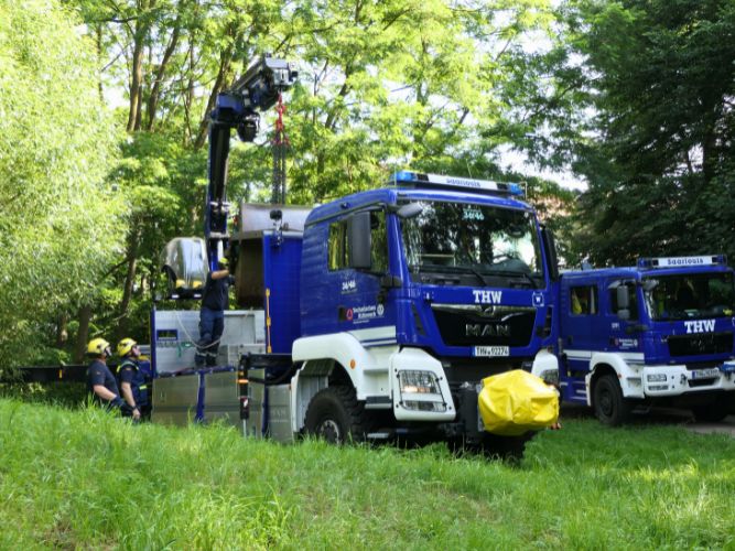 Transport der historischen Walze 