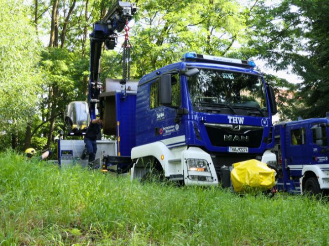 Transport der historischen Walze 