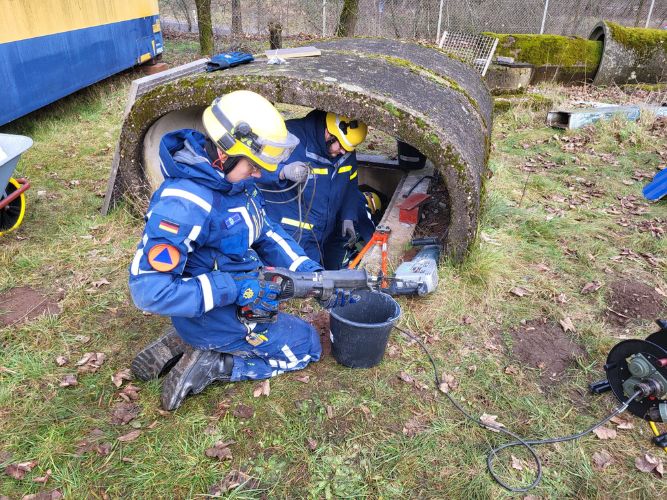 Ganztagesausbildung - B & N