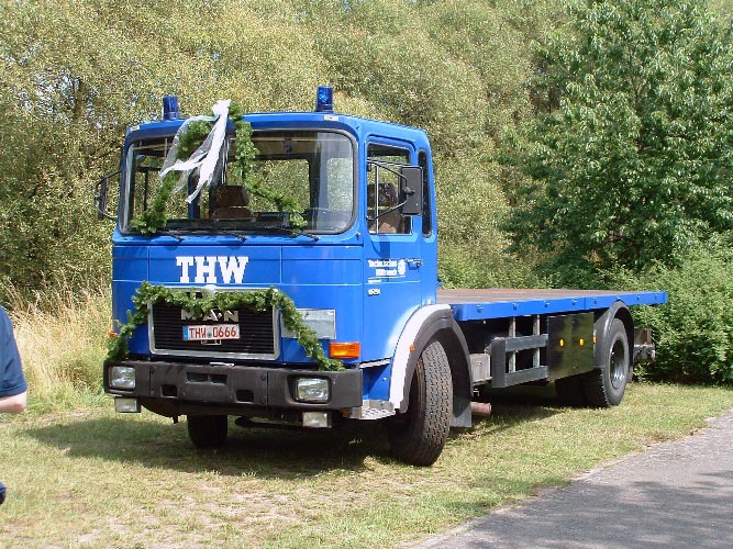 MAN mit Container